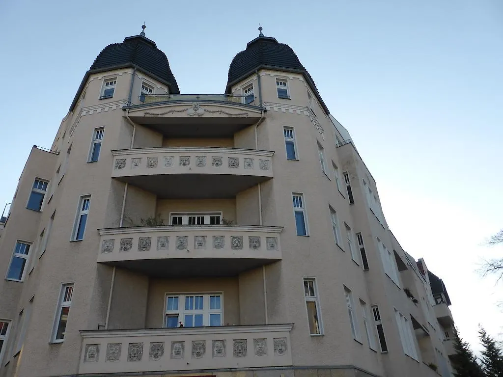Apartments Dahlie & Nelke Berlín Alemania
